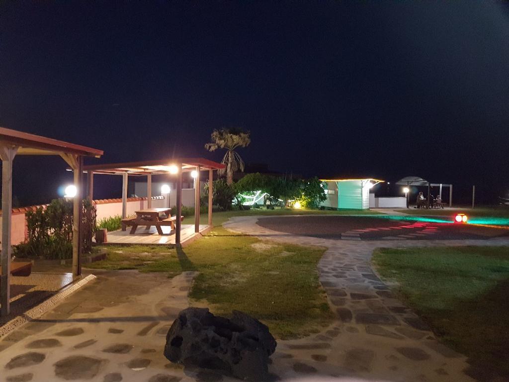 Park Beach Hotel Чеджу Екстериор снимка