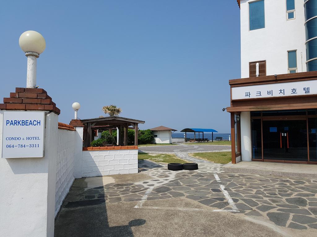Park Beach Hotel Чеджу Екстериор снимка