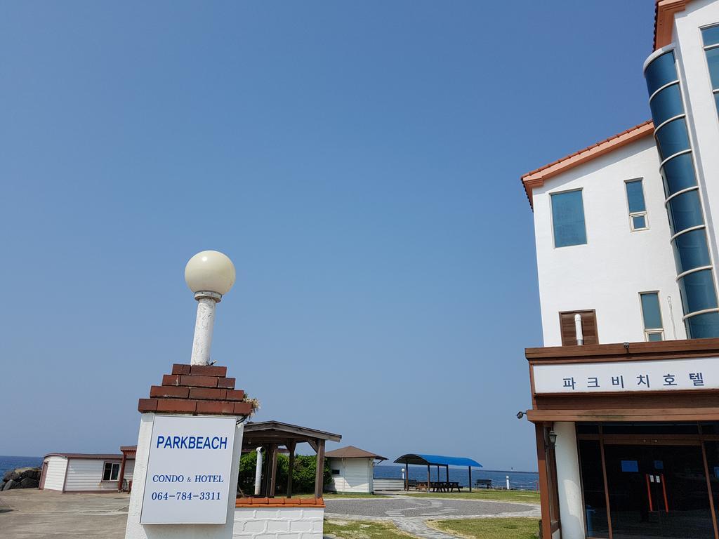 Park Beach Hotel Чеджу Екстериор снимка