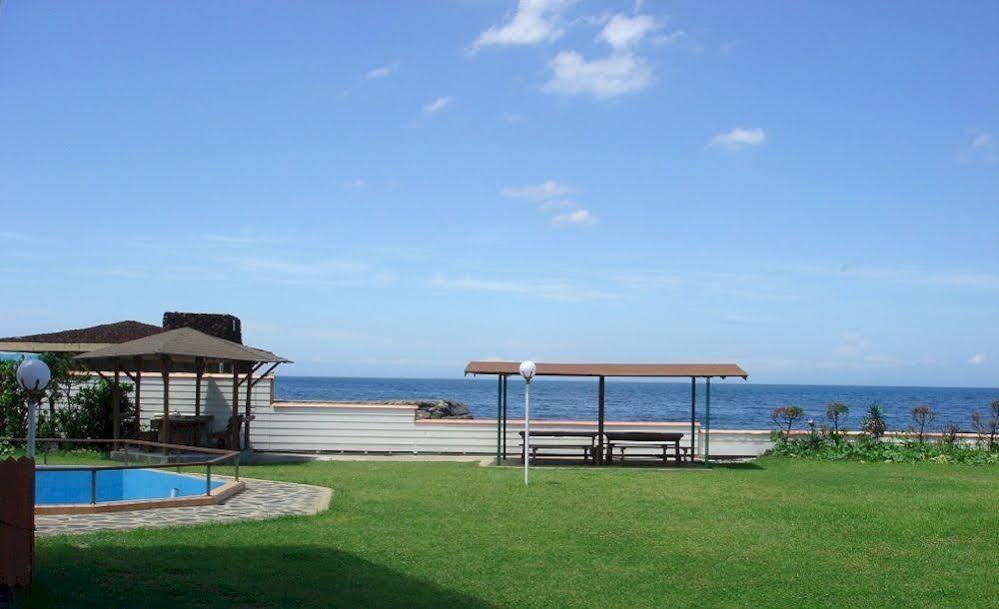 Park Beach Hotel Чеджу Екстериор снимка